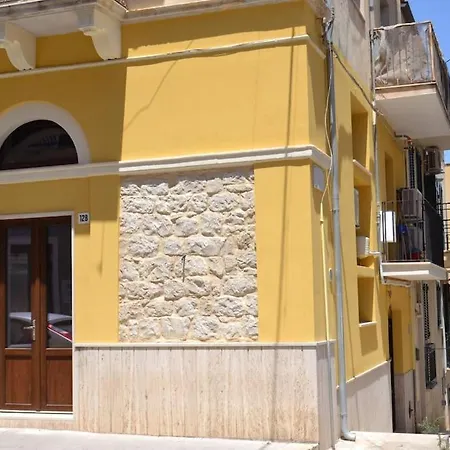 Casa Vacanze Trinisula Sicily Home Scicli Exterior photo